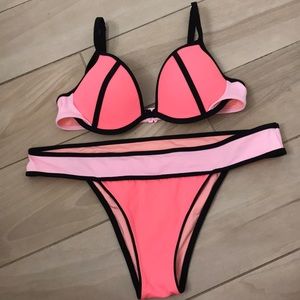 Victoria’s Secret Bikini Set